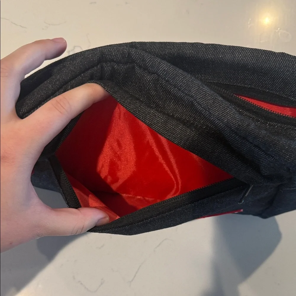 Kimes Ranch Men's Travel Bag - Picture 3 of 4